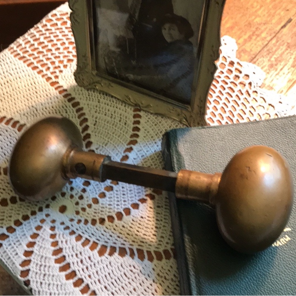 Antique Estate Oval Brass Doorknobs